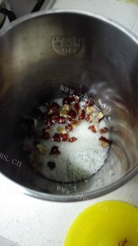 美味的糯米红枣糊做法图解2)