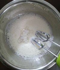 自制戚风蛋糕做法图解9)