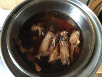 美味的酱卤鸭翅做法图解5)