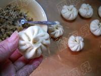 超好吃的金针菇双料烤肉包做法图解28)
