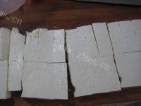 洋葱烧豆腐做法图解1)