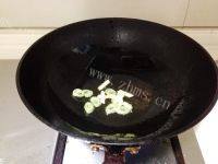 DIY美食-豆角炖粉条做法图解7)