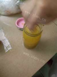 美味的百香果蜂蜜水做法图解7)