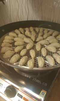 好吃的玉米鲜饺做法图解15)