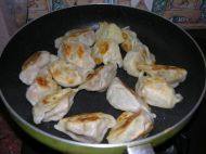 煎饺子