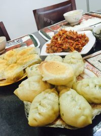 美味的柳叶冰花锅贴做法图解6)