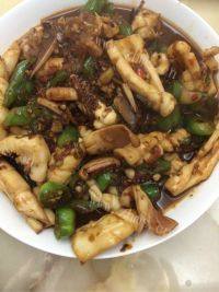美味的爆炒鱿鱼