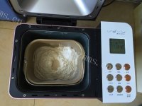 美味的面包机版多味面包做法图解1)