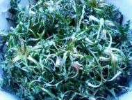 蒲公英肉馅水煮饺做法图解2)