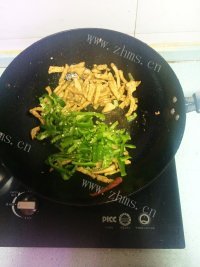 唇齿留香的青椒肉丝做法图解11)