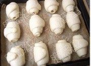 自制Mini火腿面包卷做法图解7)