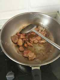 喷香的猪肉白菜炖粉条做法图解6)