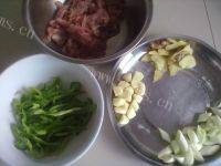 自制京酱肉丝做法图解1)