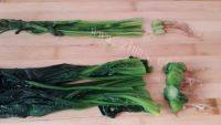 自制千张菠菜卷做法图解5)
