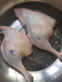 美味的烤鸭腿做法图解1)
