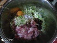 口感不错的生煎饺子做法图解1)