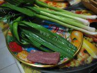 蒜苗炒肉（首发）做法图解1)