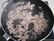 「健康美食」青椒肉丝做法图解4)