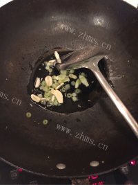 家常菜西兰花炒杏鲍菇做法图解3)