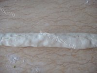 自制葱花卷做法图解3)
