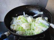 家常菜大白菜炖豆腐做法图解5)