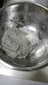 自制黑豆豆渣饼做法图解3)