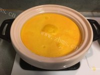 美味的南瓜浓汤做法图解3)