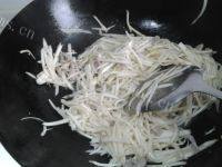 易做的茭白肉丝做法图解5)