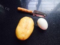 美味的咸蛋黄焗土豆做法图解1)