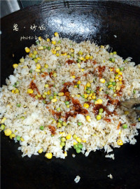 美味的酱·炒饭做法图解8)