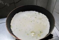 自制葱花饼做法图解8)