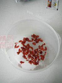 美味蔓越莓酸奶做法图解3)