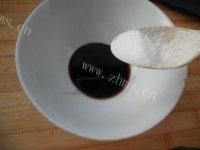 自己做的凉拌面皮做法图解4)