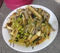 美味的榨菜肉丝做法图解9)