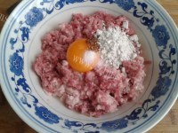 韭菜猪肉饺做法图解1)
