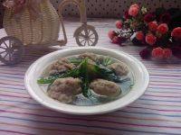 家常菜青菜肉丸汤