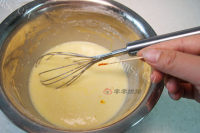 色香味俱全的芒果班戟做法图解5)