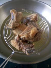 色味俱佳的糖醋排骨做法图解5)