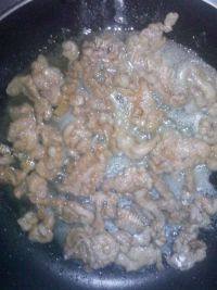 美味的炸里脊肉做法图解5)