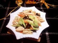 家常菜黄瓜拌腐竹
