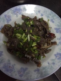 家常菜爆炒鸭胗