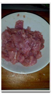 家常菜平菇炒肉片做法图解2)