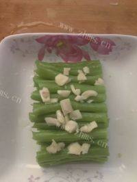 家常菜麻酱豇豆做法图解11)