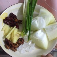 垂涎欲滴的番茄炖牛腩做法图解1)