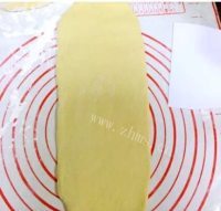 自制椰蓉面包做法图解4)