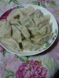 自己做的白菜猪肉馅饺子
