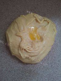美味的红枣面包做法图解8)