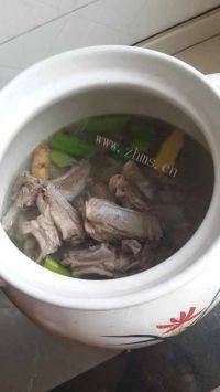 美味的孜然羊排做法图解5)