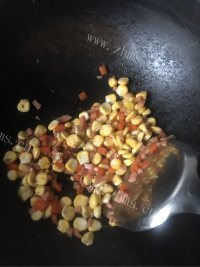 美味的自制披萨做法图解4)