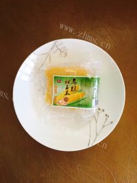 自制番茄火腿年糕汤做法图解4)